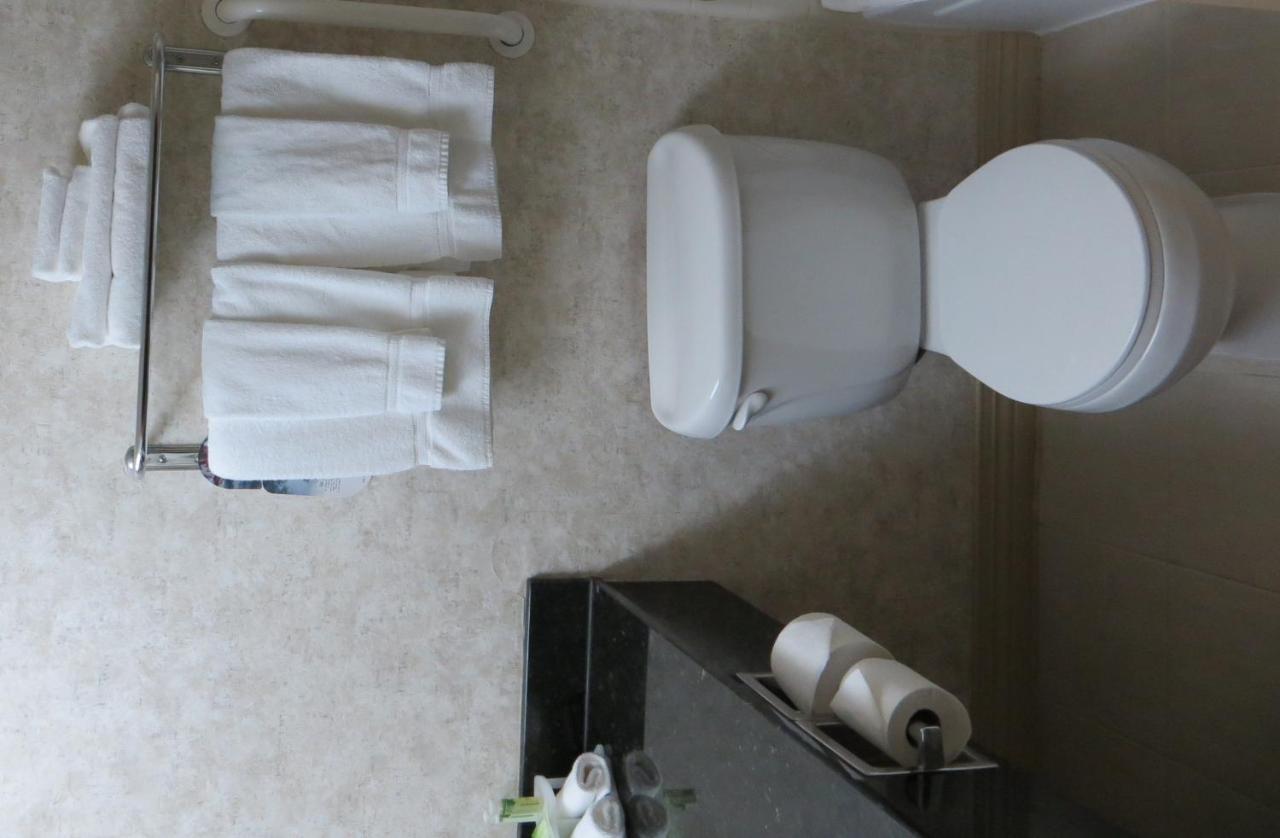 Holiday Inn Express And Suites Sikeston By Ihg Екстериор снимка