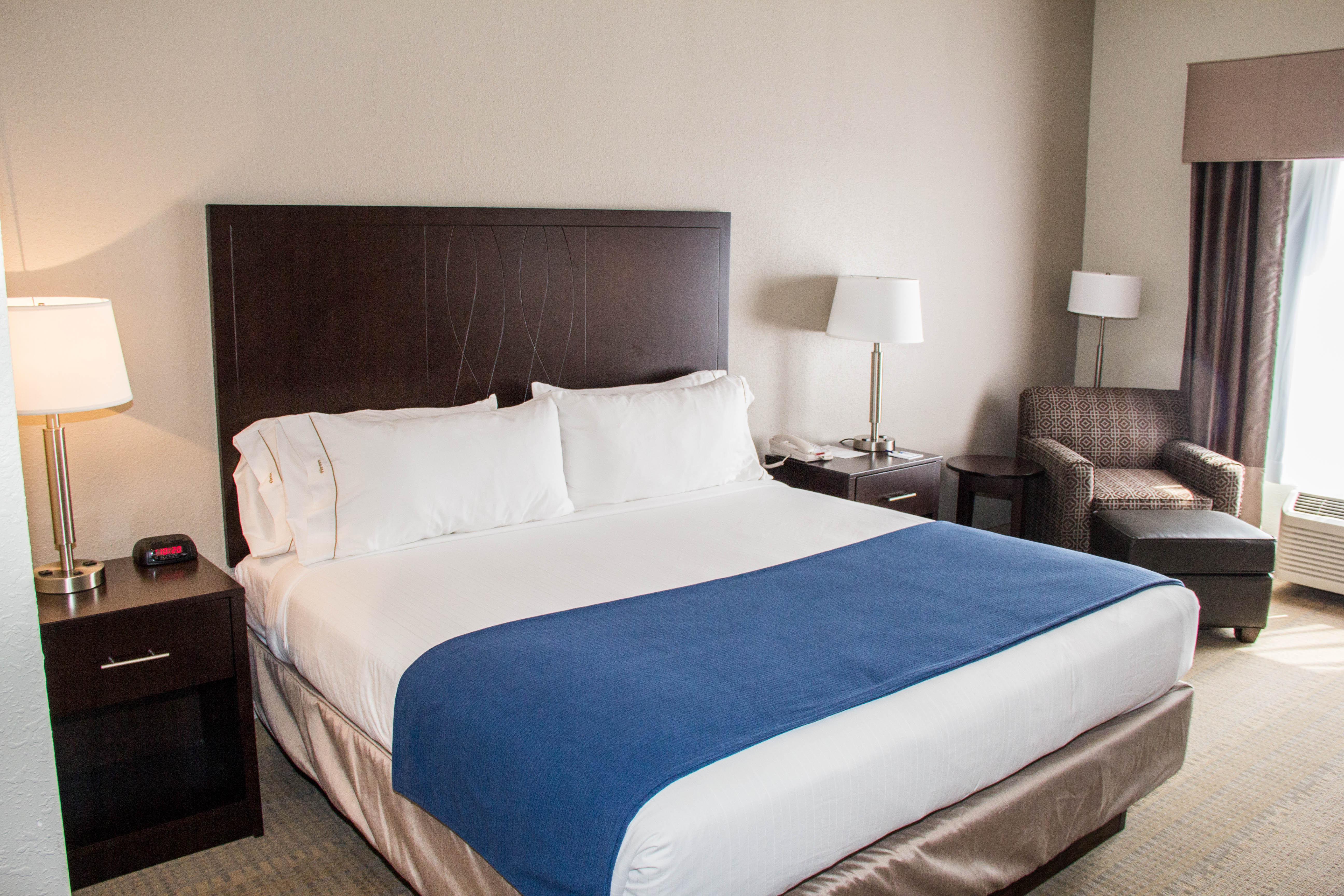 Holiday Inn Express And Suites Sikeston By Ihg Екстериор снимка